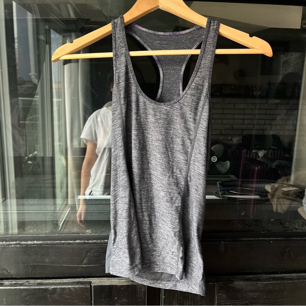 Lululemon Gray Marle Mesh Triple Ruffle Mesh Cool Racerback Tank!